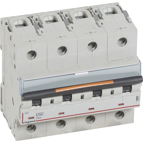 Disjoncteur DX³ 25kA arrivée haute et départ bas à vis 4 Pôles 400V 50A courbe D 6 modules LEGRAND 409851