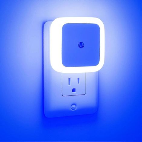 Lot de 4 veilleuses bleues SBSG, veilleuses à brancher sur secteur, veilleuse LED crépusculaire pour chambre à coucher (bleue) (1/5)