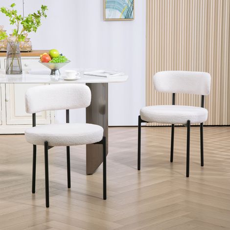 Ensemble de 2 chaises de salle à manger. Revêtement en polaire. Chaises avec assise rembourrée. Pieds en métal. Blanc crème. (1/5)