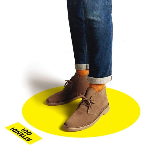 Bollo Adesivo Segnaletica Distanziamento Sociale per Pavimento, Giallo (1/5)