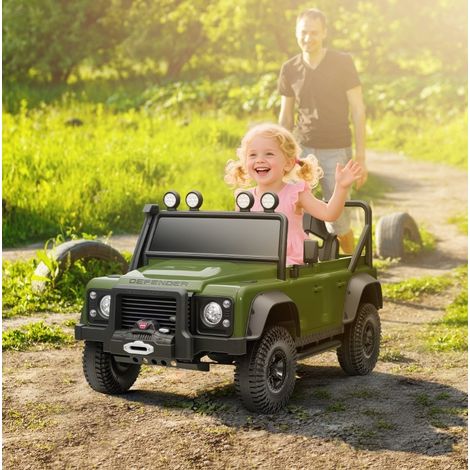 Elektrisches Kinderauto 115x61x61 cm aus grünem Kunststoff, Fernbedienung, stabil – MEUBLIV (1/5)