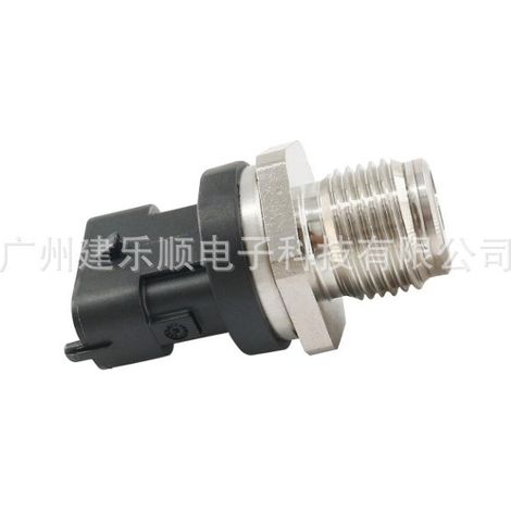 65.27114-5002 Fuel Rail Pressure Sensor Compatible with Doosan DL250 DX140W DX190W - In Stock (1/4)