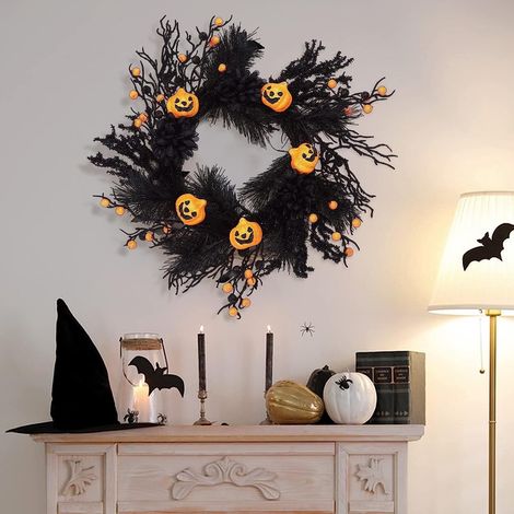Guirlande Porte Halloween - Couronne Noire avec Chauve-Souris et Citrouille Simulée - Décoration Murale pour Porte ou Mur - 45 cm (1/5)
