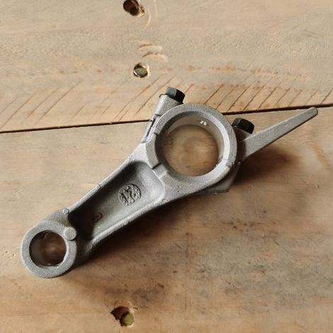 Bielle GX100 13200-ZOD-000 (Bielle GX100, bielle en acier forgé, relie le piston et le vilebrequin, convient pour Honda GX100).