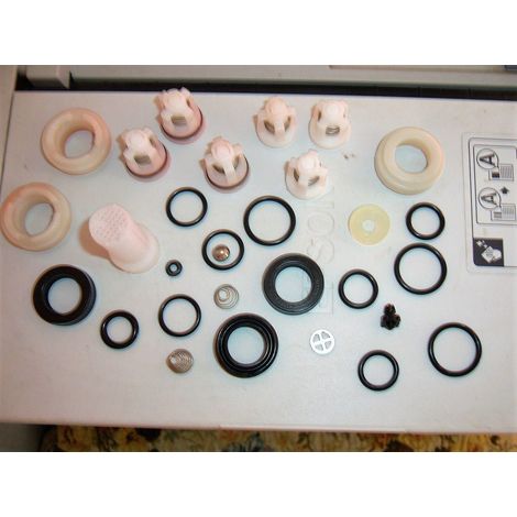 KIT VALVOLE TENUTE ACQUA OR BOCCOLE IDROPULITRICE ANNOVI BLACK&DECKER 3082040 (1/2)