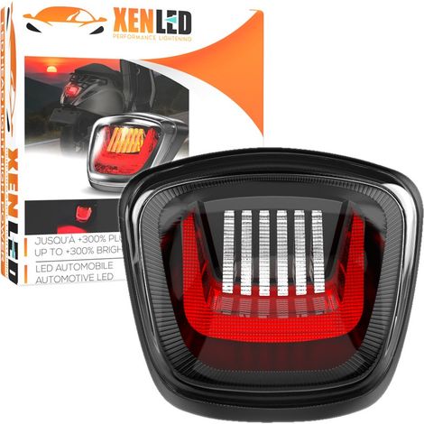 Feu Arrière LED Haute Performance pour Vespa Sprint / Primavera / GTS 150–300 (2017–2025) - XENLED - Homologué ECE