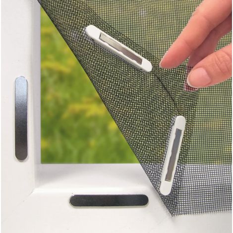 Moustiquaire de fenêtre avec fixation magnétique innovante, dimensions 150 x 130 cm, sans perçage ni vissage, fixation par aimants (1/5)