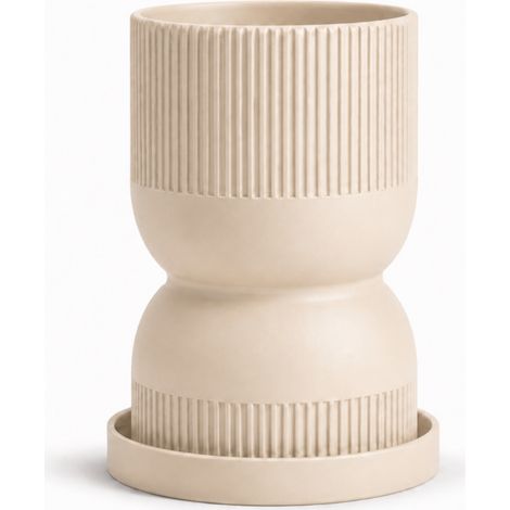 Vaso da fiori beige a forma di clessidra con sottovaso moderno.