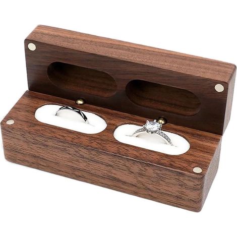 Portagioie - Un elegante cofanetto progettato specificamente per anelli di fidanzamento e fedi nuziali. (1/5)
