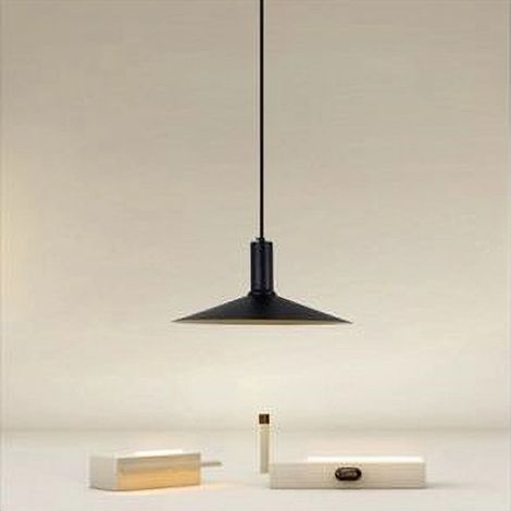 TrAdE Shop Traesio - Lampadario A Sospensione Moderno Con Paralume Conico In Ferro Nero Oro E27 33818 - (1/3)
