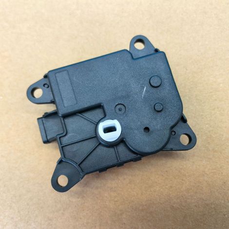 27732-A070A is suitable for the temperature mixing damper motor of Nissan Infiniti QX60/08-19 Teana. (1/4)