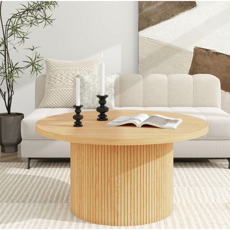 Runder Couchtisch (90 x 90 x 45 cm), zweiteilig geliefert, mit Holzmaserung und vertikalen Streifen, aus Massivholz und MDF, Natur (1/5)