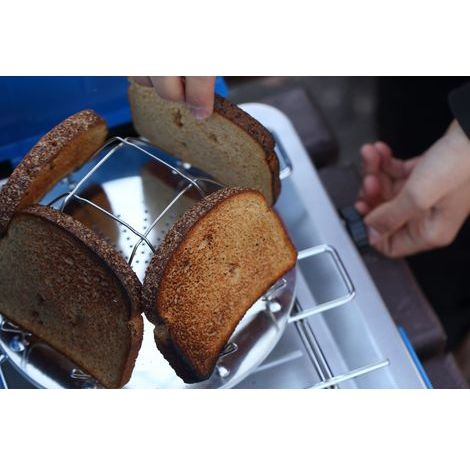 Tischtoaster – Aus Edelstahl gefertigt, leicht, tragbar und kompakt, ideal für die Zubereitung von Speisen im Freien. Toastet bis zu 4 Brotscheiben gleichzeitig, perfekt für Camping, Wandern und Trekk (1/5)