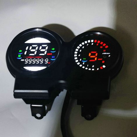 CBZ LCD digital odometer modified by AKT for motorcycle, exported to Mexico, South America and Colombia. (1/5)