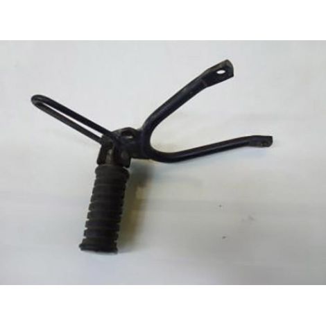 [PRODUIT D'OCCASION] Platine de repose pied passager droit origine pour moto Yamaha 50