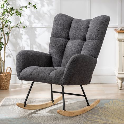 Sedia a dondolo in tessuto teddy, schienale ad ali ergonomico, base in legno, grigio (1/5)