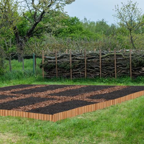 Relaxdays Rasenkante Holz, Beetbegrenzung, HBT: 20x120x2 cm, flexibler  Steckzaun, Umrandung fr Beet oder Rasen, natur