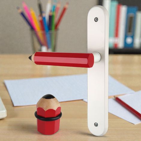 Ouvre&Déco – Duo Fantaisie Poignée Butée de porte CRAYON, Bois rouge (1/5)