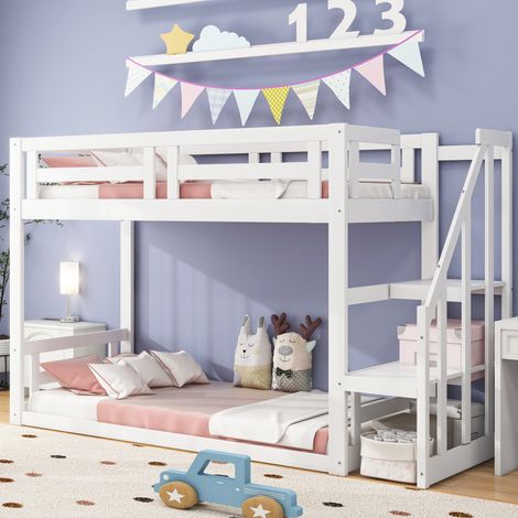 Cama litera infantil 90x200 cm de madera maciza blanca, baja, con escalera de seguridad y somier de láminas (1/5)