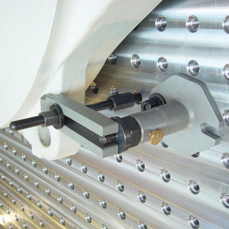 AMF Schraubbock mit Stahl-Unterteil 100 mm (1/3)