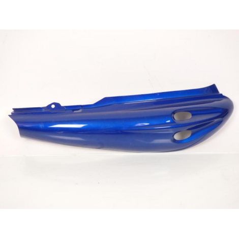 [PRODUIT D'OCCASION] Coque arrière droite origine pour scooter Suzuki 50 Katana (1/2)
