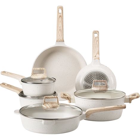 Ensemble de 17 pièces de batterie de cuisine antiadhésive effet granit compatible induction pour la cuisine et camping-cars en blanc.