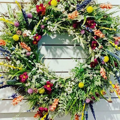 Couronne de fleurs et feuilles vertes, magnifique décoration, fleurs artificielles en plastique, couronne de printemps et d'été pour le salon-AquaForge