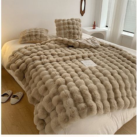 Couverture en fausse fourrure de lapin 160 x 200 cm – Douce et chaude – Idéale pour canapé – Luxe et élégance kaki (1/5)