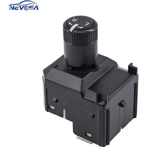 183744 is a rearview mirror switch for 2016-2020 Toyota Hilux Revo vehicles. (1/4)