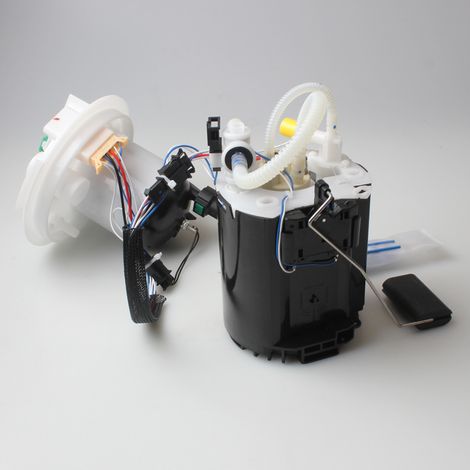 The reference numbers LR057235, LR072234, LR044427 and CJ32-9A407-AB are compatible with the Land Rover Evoque 2.0T.