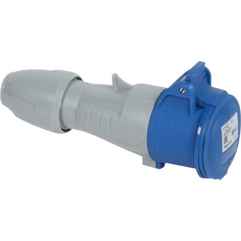 Legrand - Prise mobile avec terre 16A - IP44 avec volet de protection - 3 alvéoles (1/4)