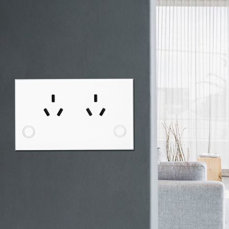 Prise murale intelligente Wi-Fi en verre trempé (blanche) (1/5)