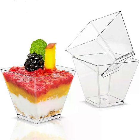 50 Stück quadratische Mini-Dessertbecher aus Kunststoff mit Löffelset, Einweggeschirr zum Probieren von Pudding und Joghurt (1/4)