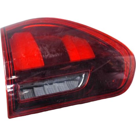 [PRODUIT D'OCCASION] Feu Arriere Interieur Gauche PEUGEOT 2008 ♻️ Ref Oe. 9814758480 - Garantie à vie (1/3)