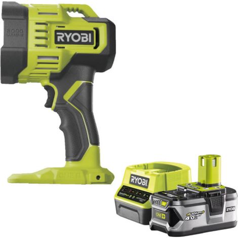 Confezione RYOBI Faretto LED 18V OnePlus 3000 Lumen RLS18-0 - 1 Batteria 4.0Ah - 1 Caricabatterie rapido RC18120-140