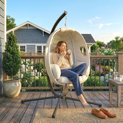 Fauteuil suspendu avec support. Panier suspendu pliable avec coussins d'assise épais, hauteur réglable, ceinture de sécurité jusqu'à 120 kg.
