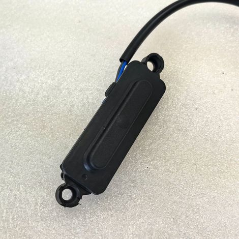3608600XSZ08B tailgate switch button is compatible with Great Wall Haval H2/H4/F7 Big Dog. (1/4)