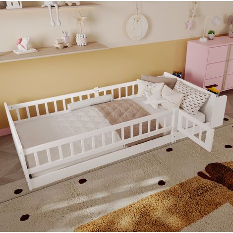 Cama infantil moderna 90x200 cm de pino blanco con almacenaje abierto, estantes y puerta lateral abatible (1/5)