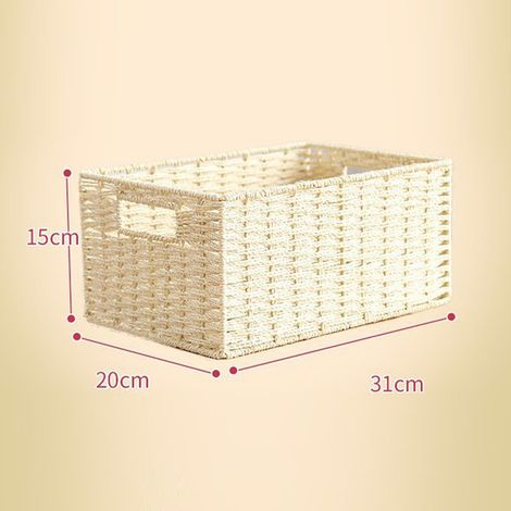 Disponible en une seule couleur : blanc cassé. Fabriqué en corde et fil de fer tressés, ce panier de rangement est doté d’une poignée intégrée.