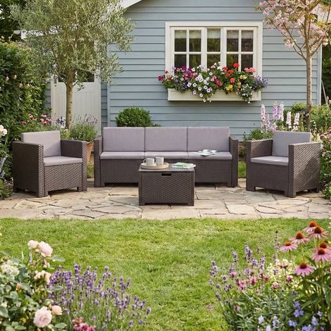 Dmora - Loungeset für draußen Cerere, Outdoor-Lounge mit Couchtisch, Terrassenset mit Kissen, Gartenkomposition mit Sofa und Sesseln, Made in Italy, Braun (1/5)