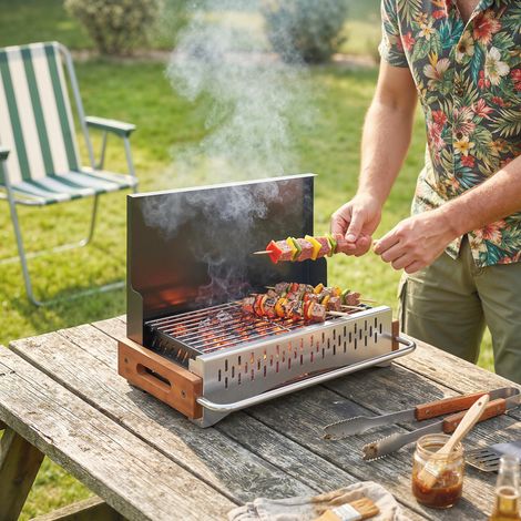 Barbecue pliable au charbon de bois, portable, 50,5 x 34 x 33 cm, avec bac à charbon amovible, idéal pour le camping et les pique-niques, noir. (1/5)