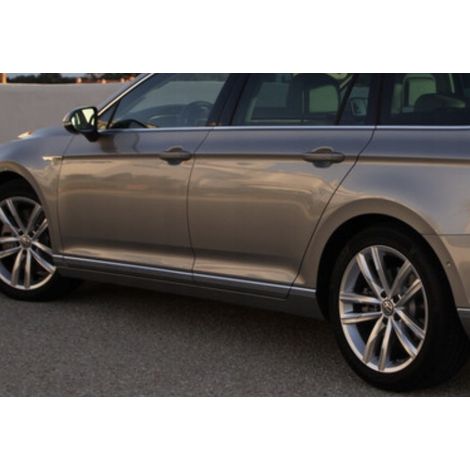 Baguettes de porte latérales chromées pour VW Passat B8 Kombi, protectrices et décoratives (1/3)
