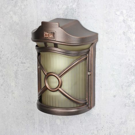 Applique da esterno in stile rustico in vetro scanalato dal design a forma di lanterna color marrone antico ideale per balcone (1/5)