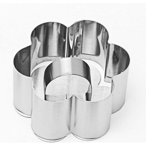 Cercles à dessert en acier inoxydable (ensemble de 4 pièces) — Moules en forme de fleur Adaptés pour façonner, construire et découper des amuse-gueules, des salades, des pâtisseries et des mousses (8  (1/3)