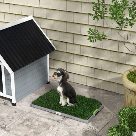 Hundetoilette mit 2 Kunstrasenmatten, innen/außen, 67 x 41 cm, grün OKMYHOME (1/5)