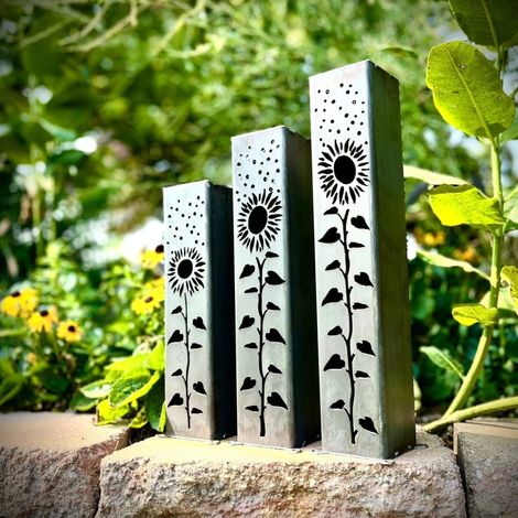 Neue Sonnenblumen unter den Sternen, Solar-Gartenleuchte, 40 cm - Sonnenblumen-Solarleuchte