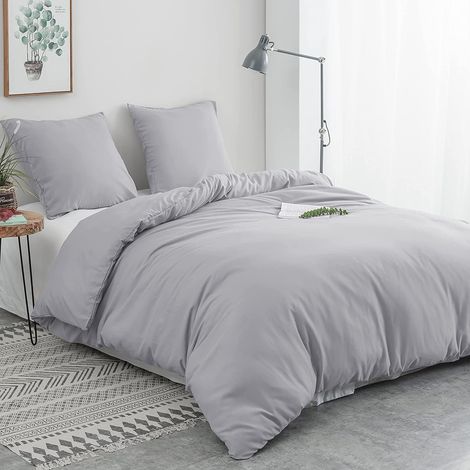 Parure de lit en Microfibre brossée - 1 Housse de Couette de 200 x 220 cm et 2 taies d'oreiller de 80 x 80 cm avec Fermeture éclair - Gris Clair (1/5)