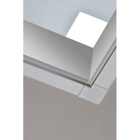 Minka Verkleidungsleiste Fix für Treppen mit 27mm Massivholzfutterkasten