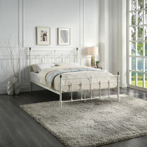 BAYFORD TRADITIONAL WHITE METAL BED FRAME - SMALL DOUBLE (1/5)