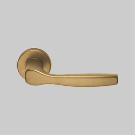 Maniglia 'ginevra' con rosetta e bocchetta foro patent - colore argento BRIALMA (1/3)